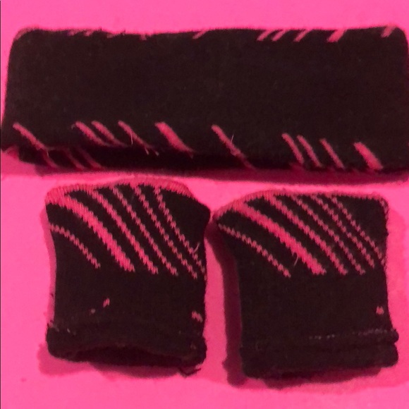 NBA Headband & Wristbands - Picture 3 of 4